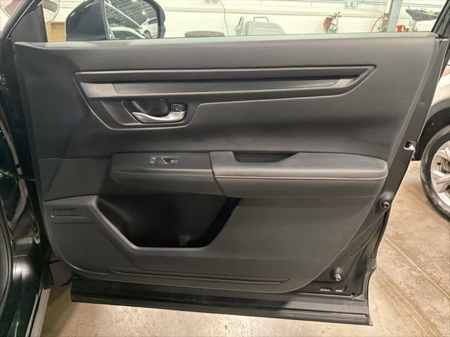 Used 2023 Honda CR-V Sport image 16