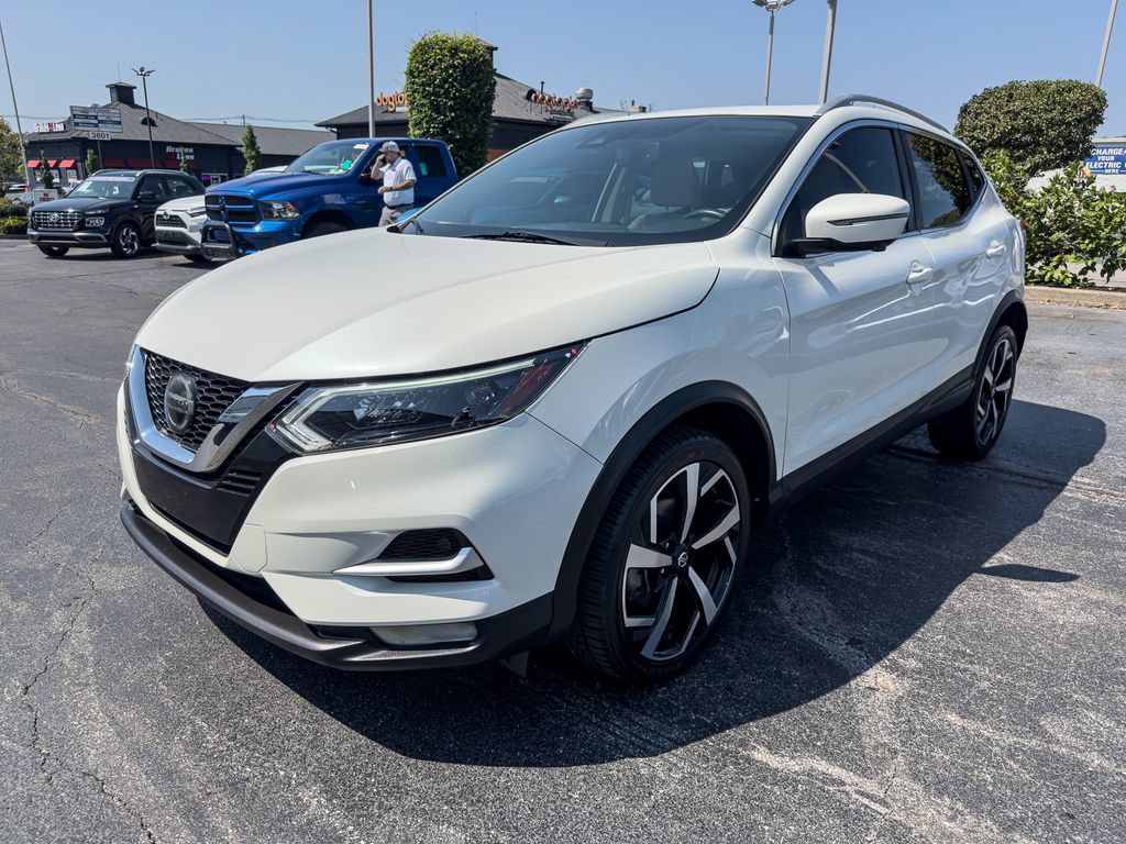 Used 2020 Nissan Rogue Sport SL w/ Premium Package AWD/4WD image 3