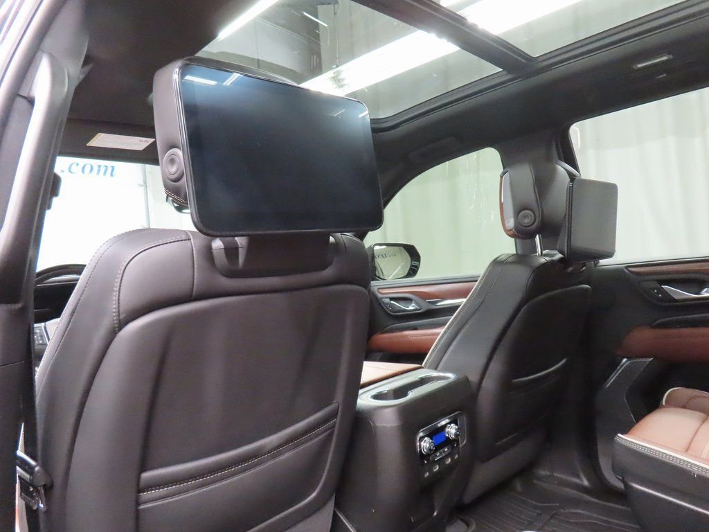 Used 2023 GMC Yukon Denali Ultimate w/ LPO, Floor Liner Package AWD/4WD image 69