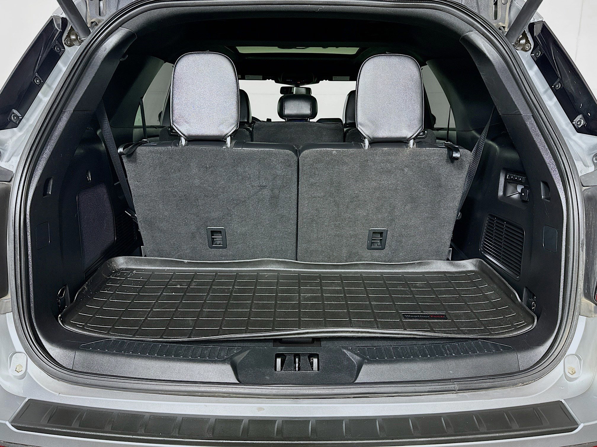 Used 2021 Ford Explorer ST w/ Equipment Group 401A image 26