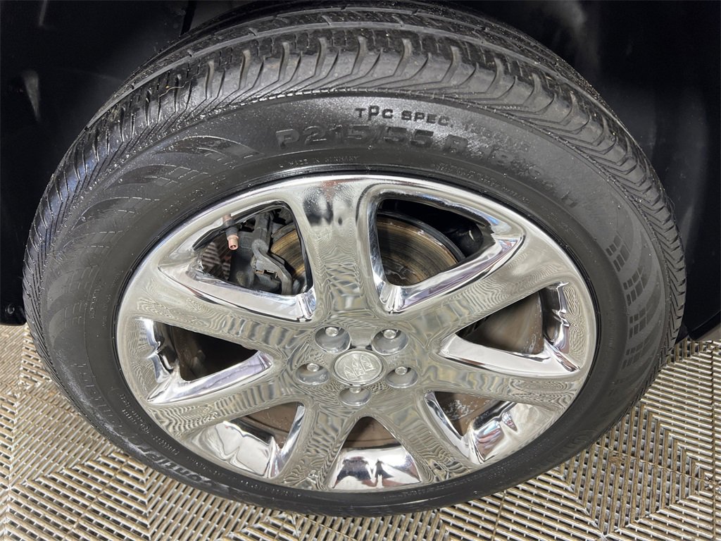 Used 2017 Buick Encore Essence w/ Experience Buick Package image 16