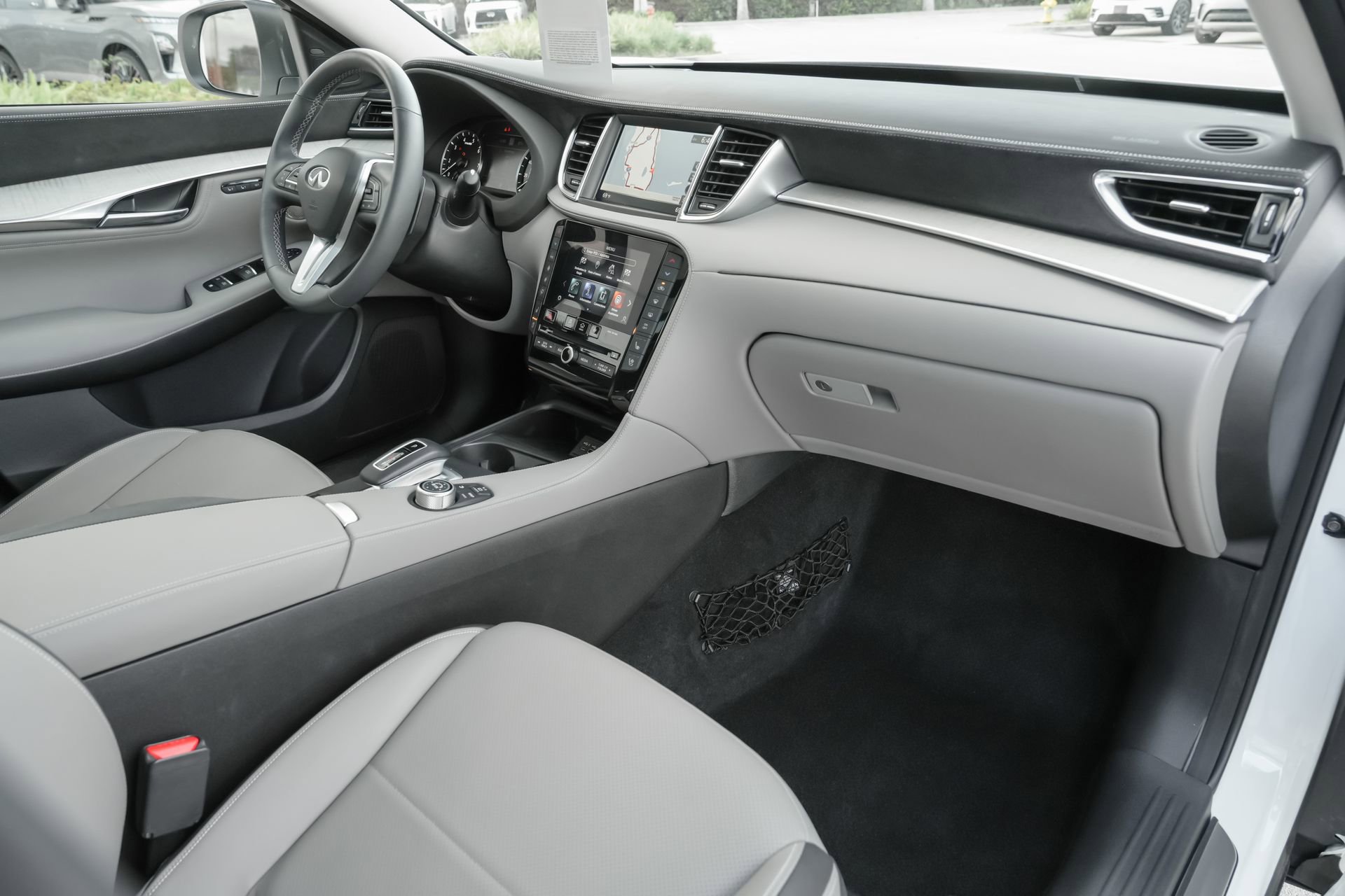 Certified 2023 INFINITI QX50 Sensory w/ Accent Package AWD/4WD image 39