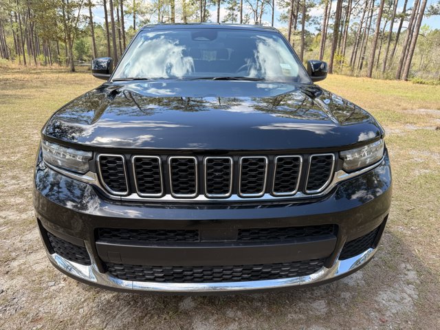 Used 2023 Jeep Grand Cherokee L Laredo image 8