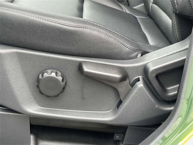 New 2025 Ford Bronco Badlands image 12