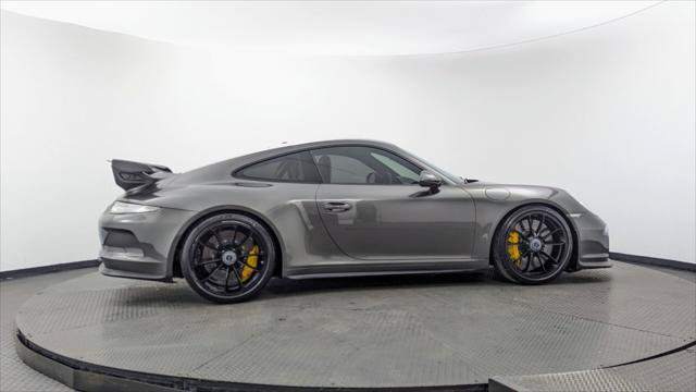 Used 2015 Porsche 911 GT3 RWD image 9