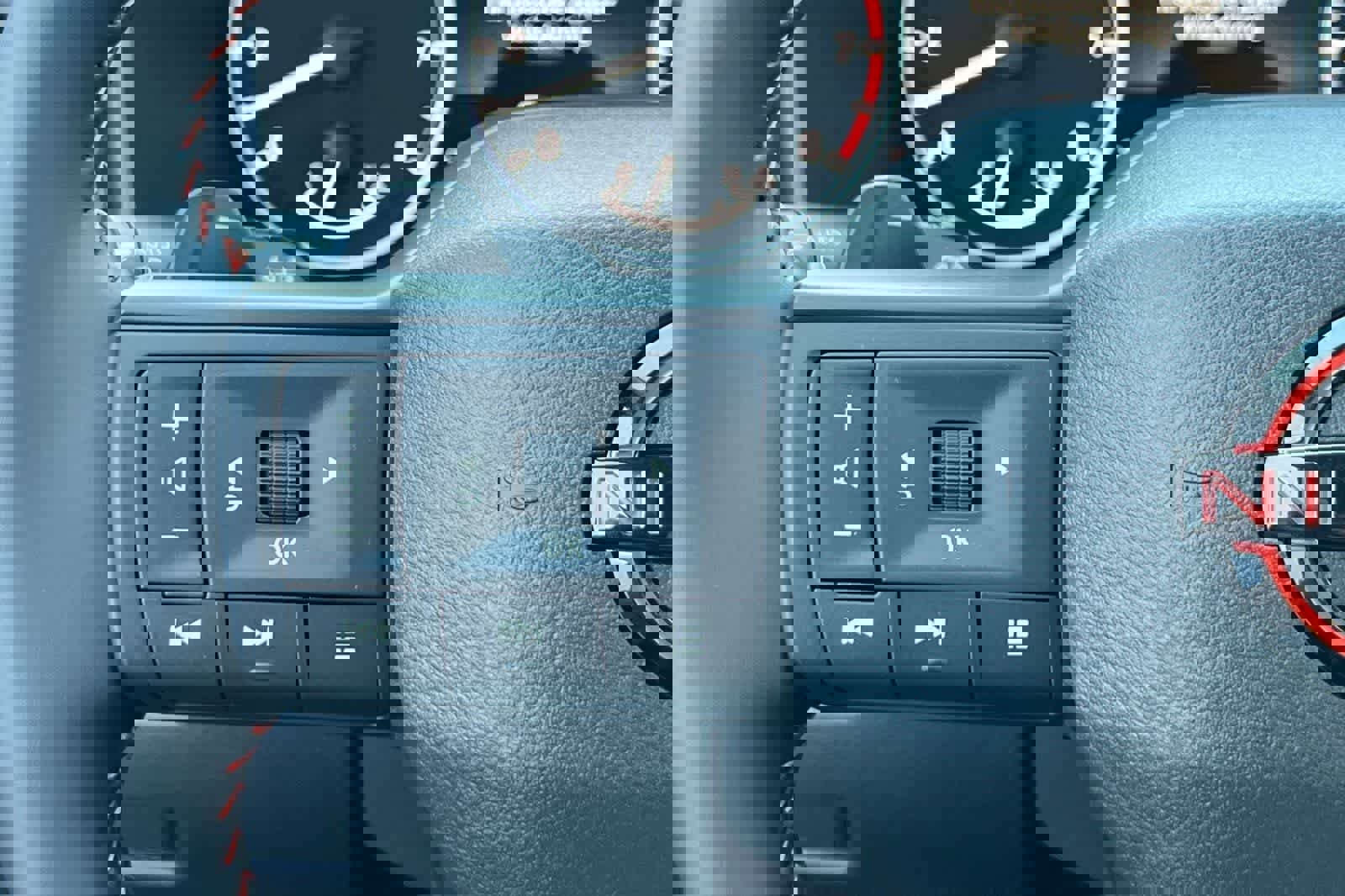 New 2026 Nissan Rogue SV image 30