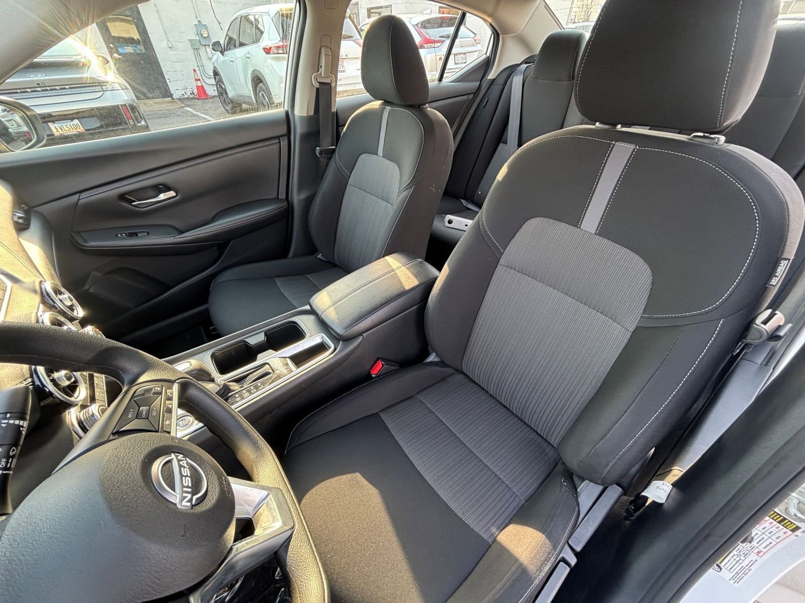 Used 2024 Nissan Sentra SV FWD image 36