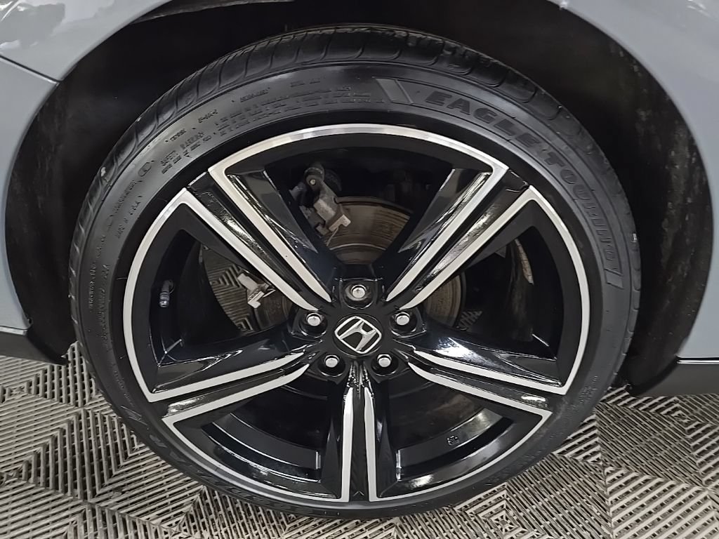 Used 2023 Honda Accord Sport image 14