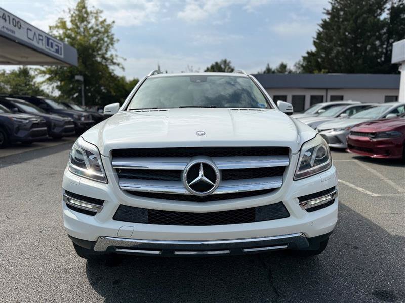 Used 2015 Mercedes-Benz GL 450 4MATIC image 2
