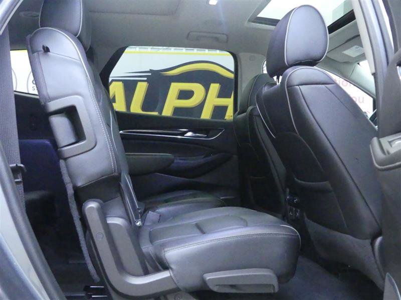 Used 2021 Buick Enclave Avenir w/ Avenir Technology Package image 21