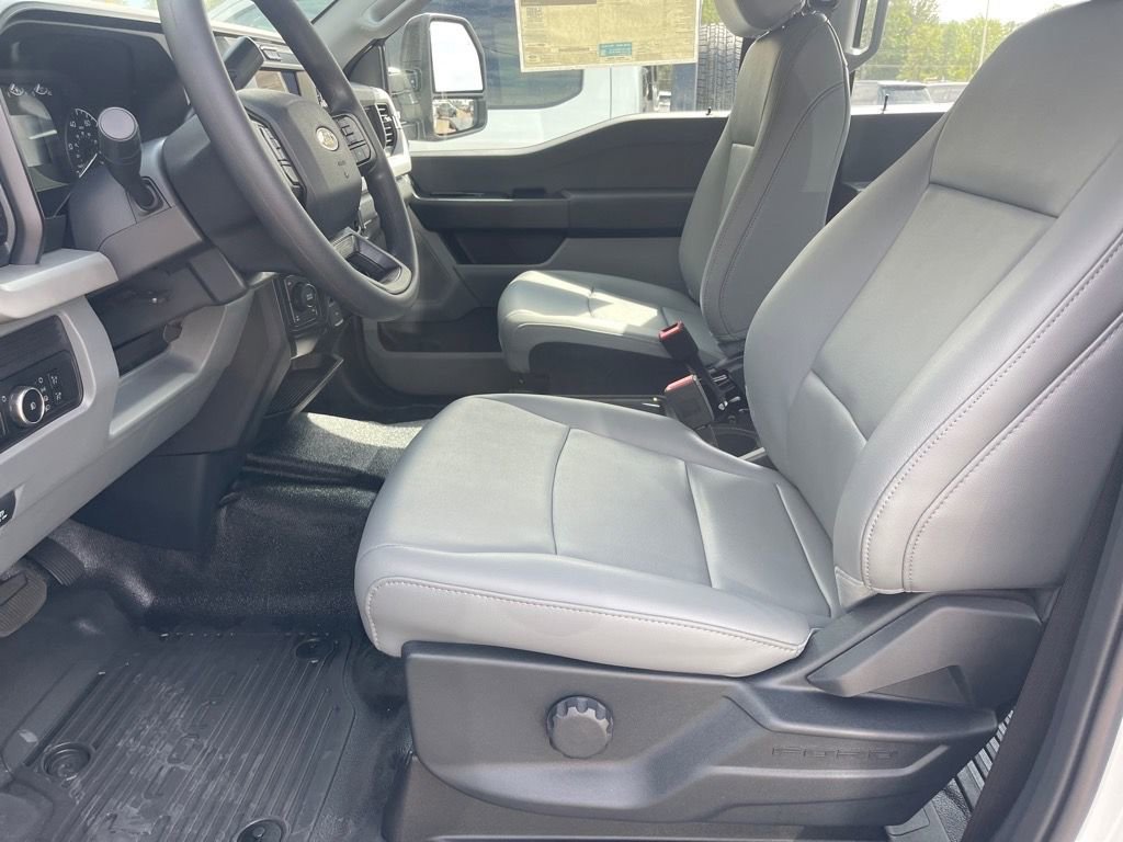 New 2026 Ford F350 XL AWD/4WD image 7