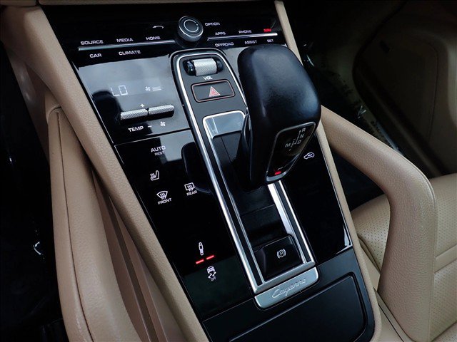 Used 2021 Porsche Cayenne S w/ Premium Package AWD/4WD image 21