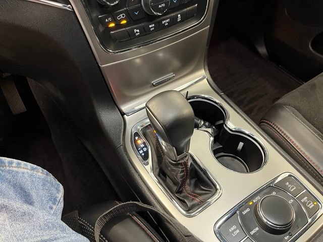 Used 2018 Jeep Grand Cherokee Trailhawk AWD/4WD image 29