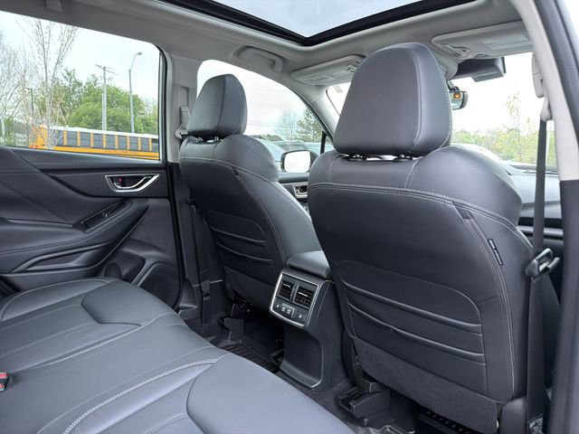 Used 2023 Subaru Forester Touring w/ Popular Package #3 image 17