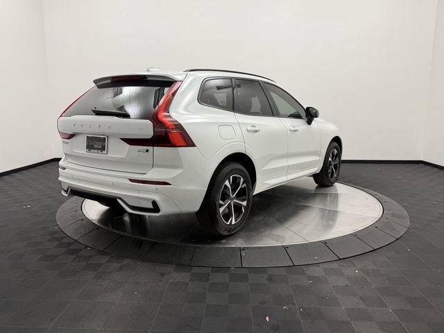 New 2026 Volvo XC60 B5 Core AWD/4WD image 7