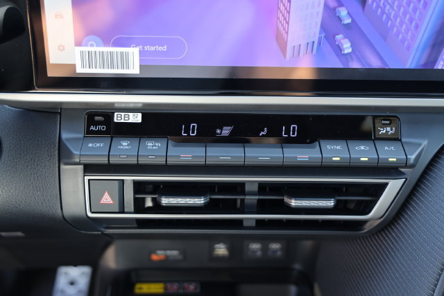 New 2026 Toyota Camry SE w/ Multimedia Upgrade Package FWD image 19