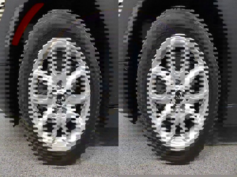 Used 2016 MINI Cooper Clubman image 35