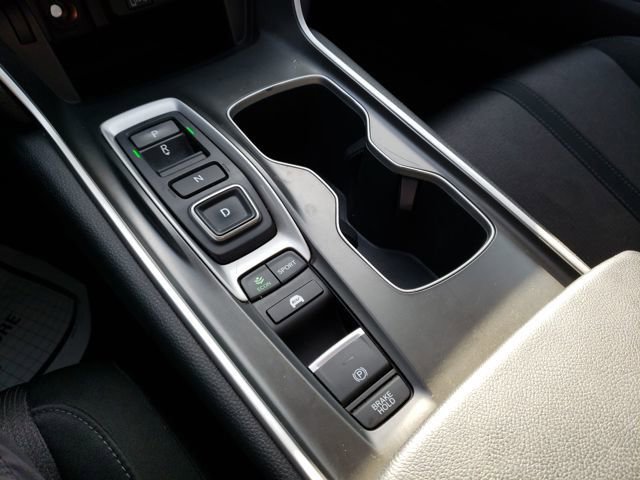 Used 2018 Honda Accord EX image 26