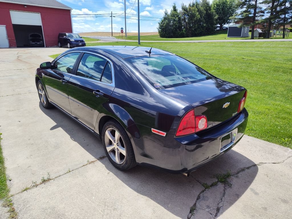 Used 2009 Chevrolet Malibu Hybrid FWD image 2