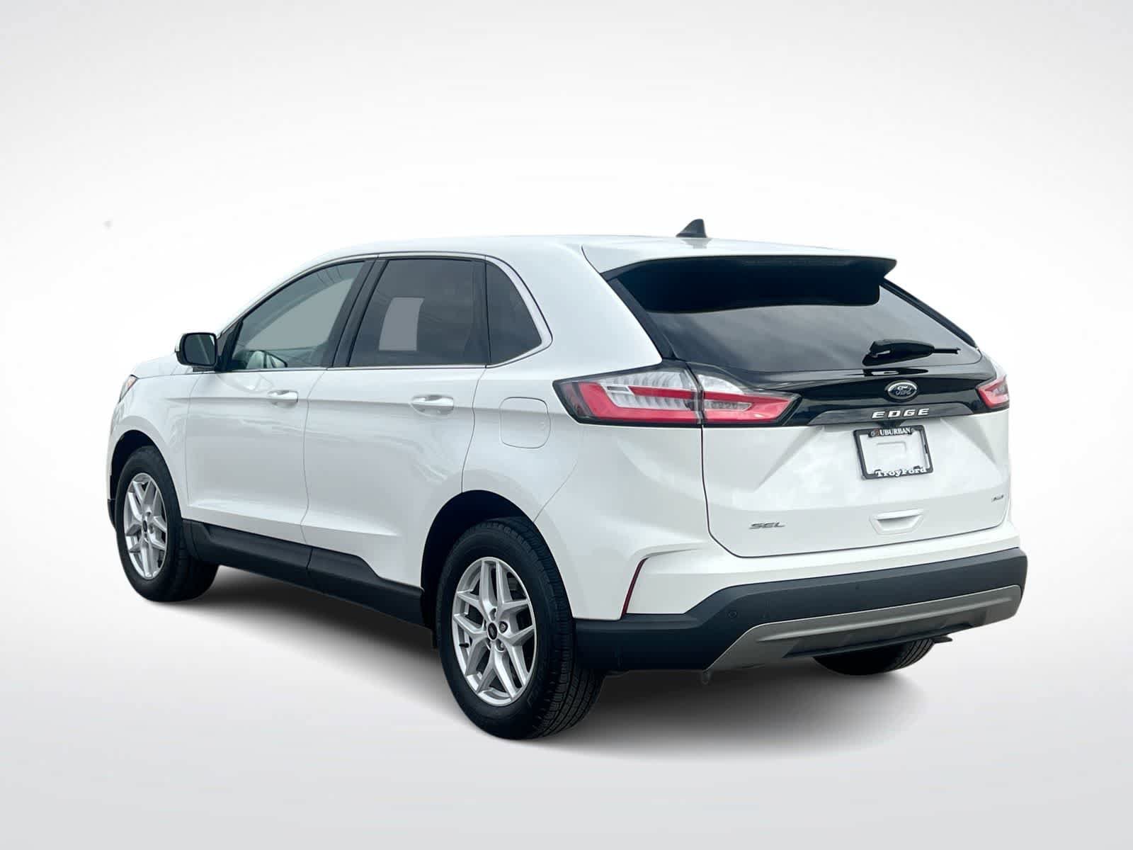 Used 2023 Ford Edge SEL w/ Convenience Package AWD/4WD image 6