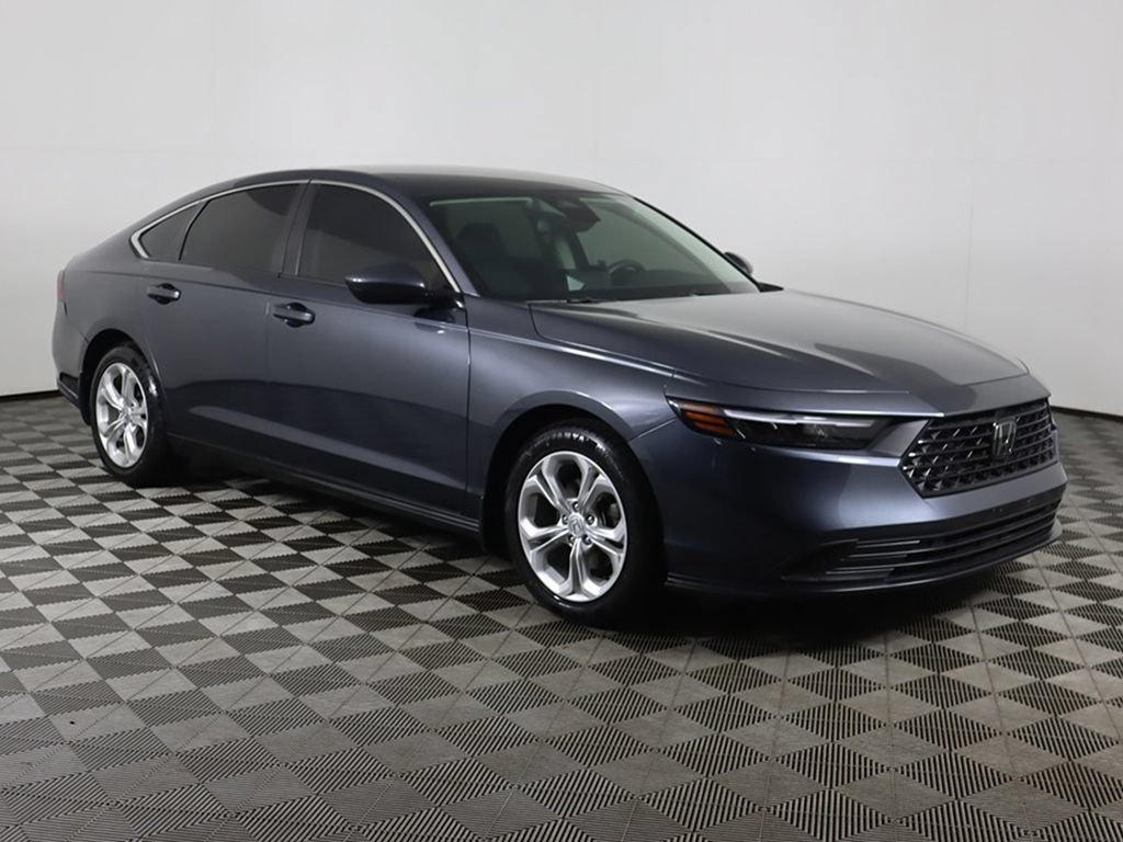Used 2023 Honda Accord LX image 47