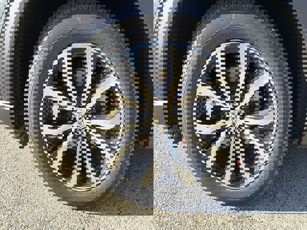 New 2026 Ford Explorer ST-Line image 10