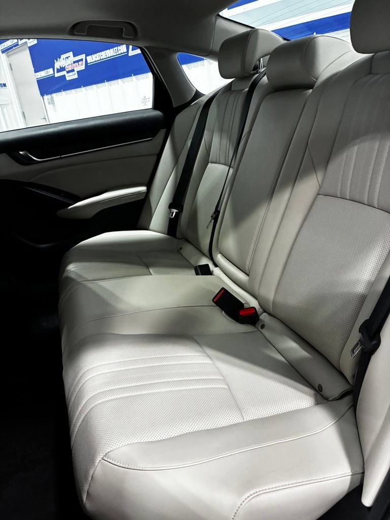 Used 2019 Honda Accord EX-L image 34