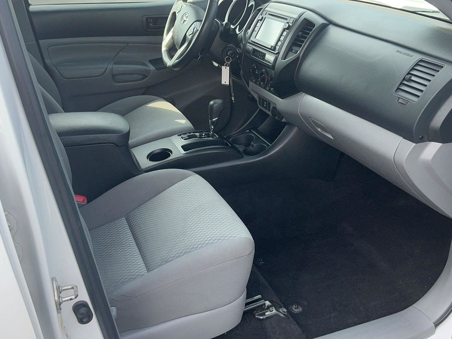 Used 2014 Toyota Tacoma 4x4 Double Cab w/ Convenience Package image 27