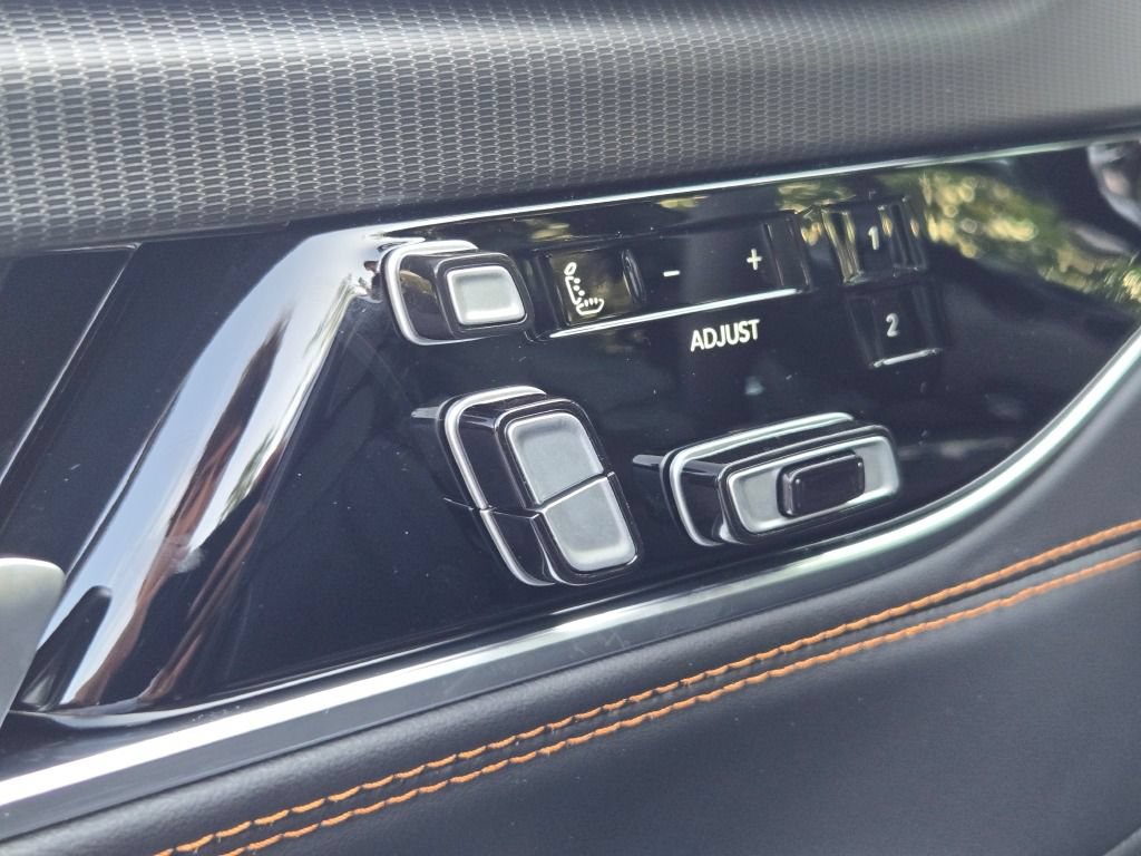 New 2026 Jeep Grand Wagoneer L Summit AWD/4WD image 33