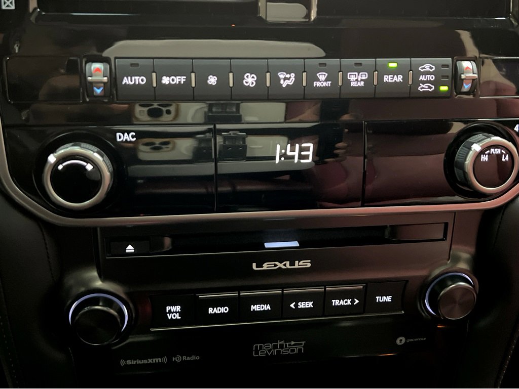 Certified 2023 Lexus GX 460 Premium w/ Premium Plus Package image 17