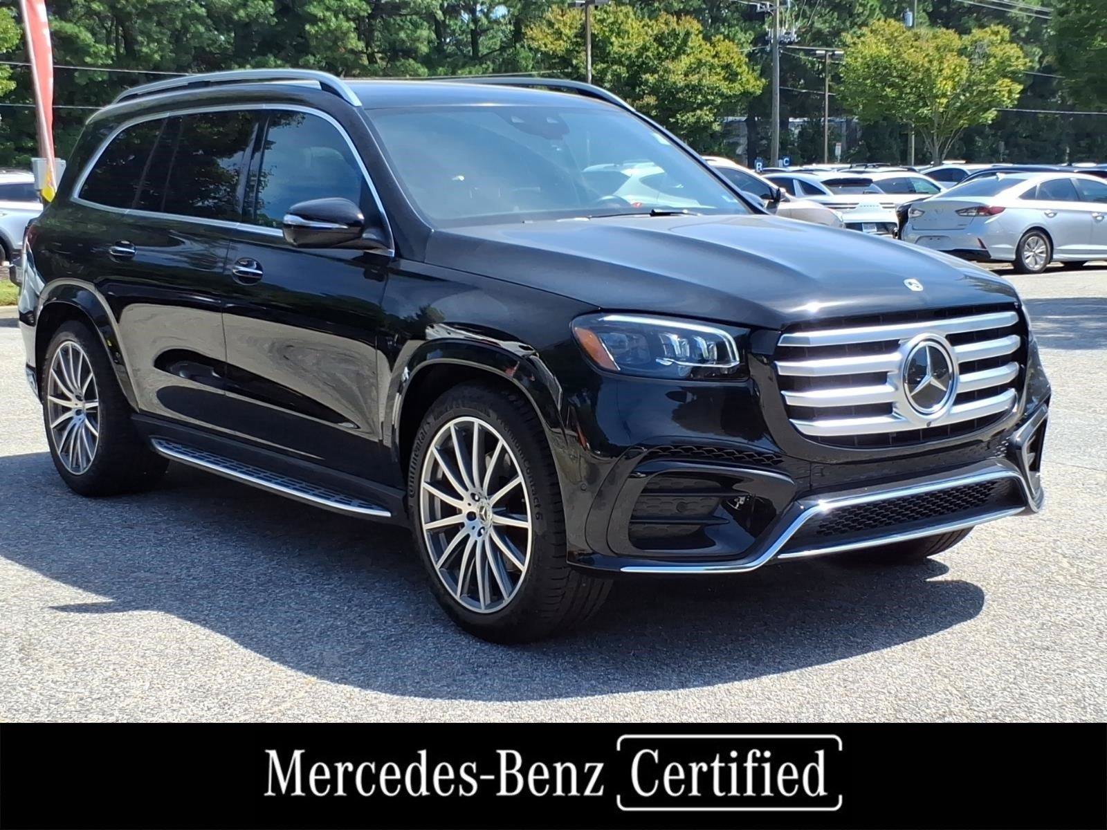 Used 2025 Mercedes-Benz GLS 580 4MATIC image 5