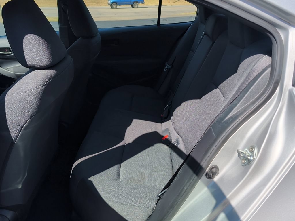 Used 2024 Toyota Corolla LE FWD image 10