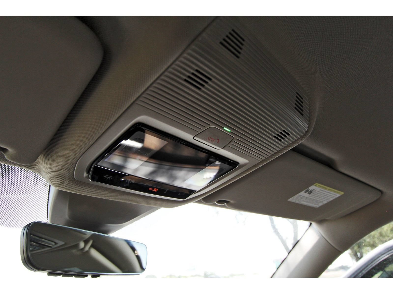 Used 2024 Volkswagen Atlas SE FWD image 21