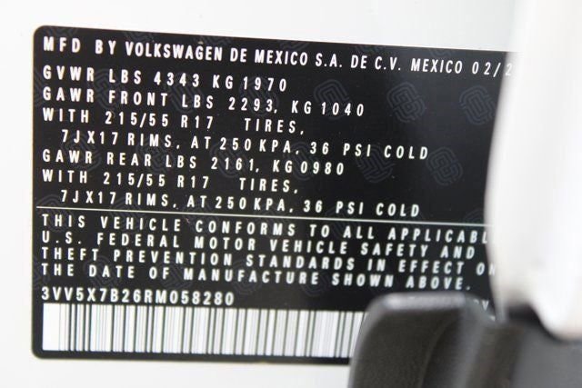 Used 2024 Volkswagen Taos S image 17