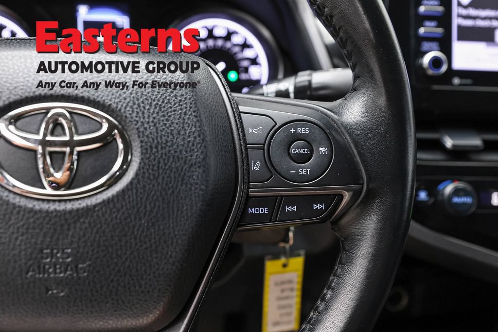 Used 2023 Toyota Camry SE FWD image 17