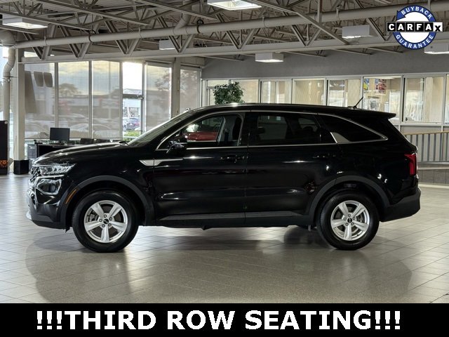 Used 2021 Kia Sorento LX image 5