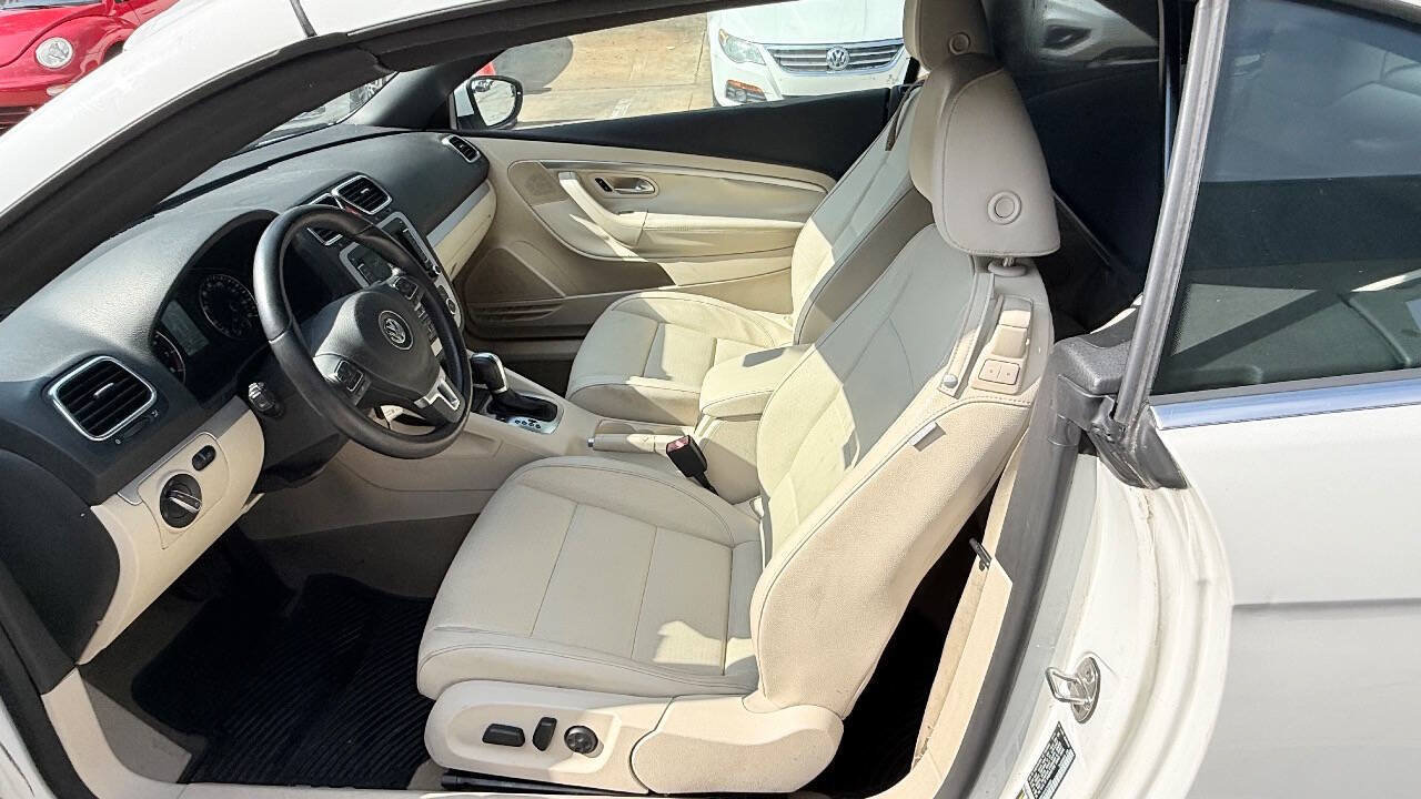 Used 2012 Volkswagen Eos Komfort FWD image 80