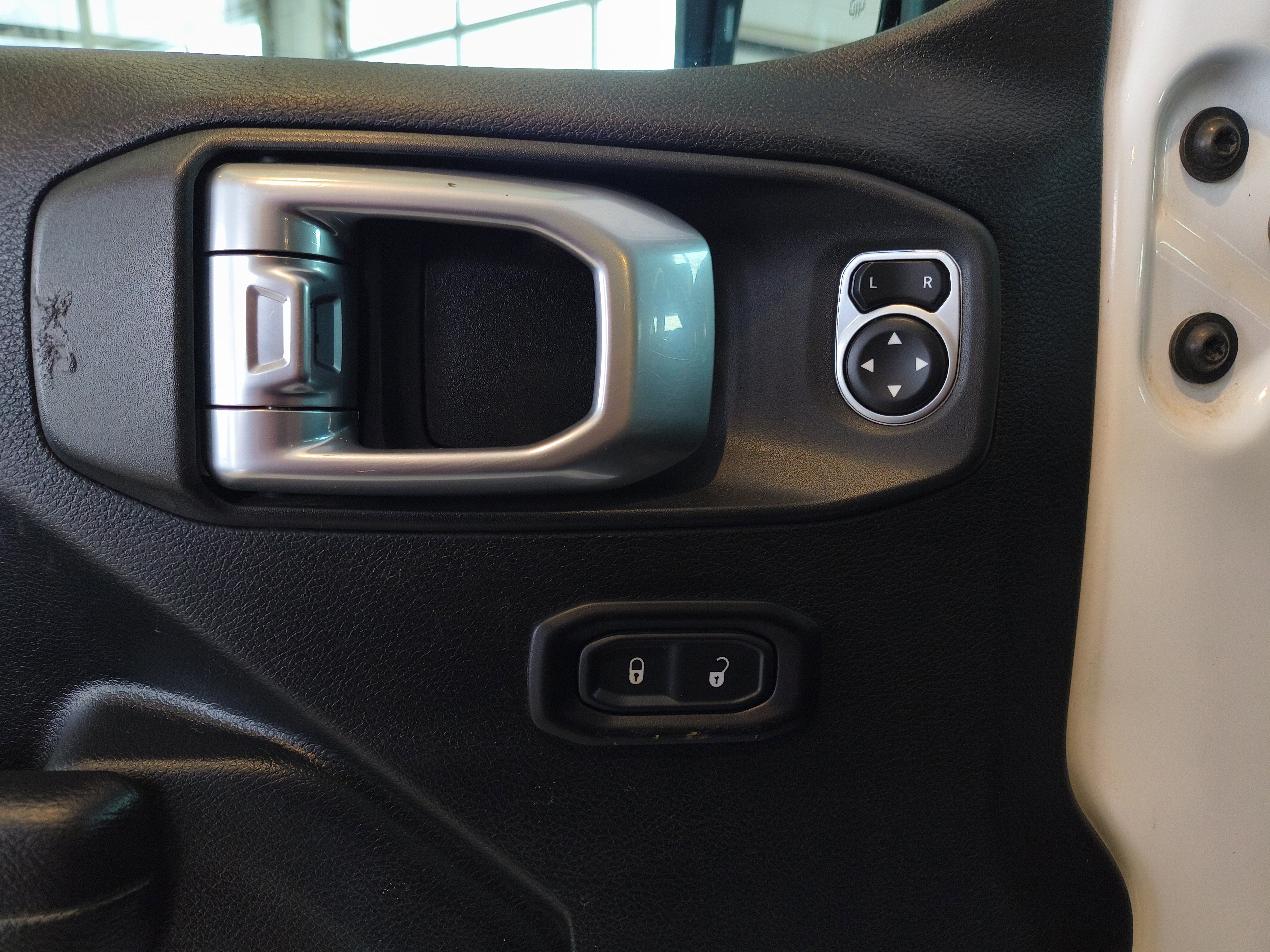 Used 2020 Jeep Gladiator Sport w/ Quick Order Package 24S image 10