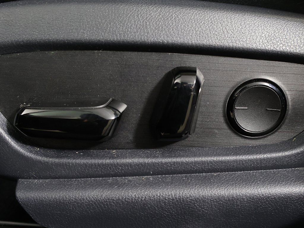 Used 2023 Lexus ES 250 w/ Premium Package image 28