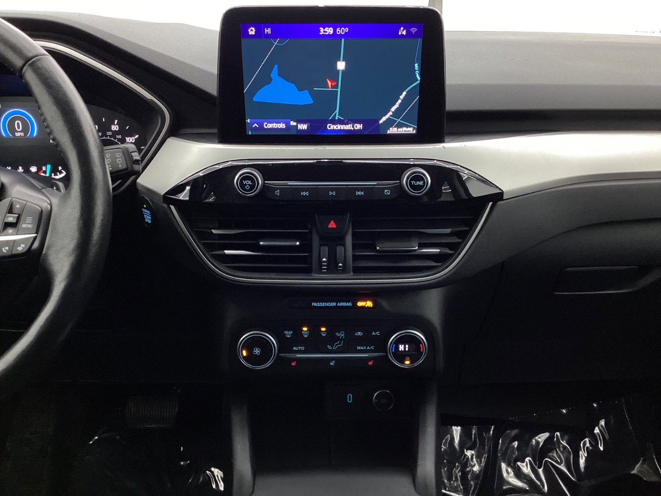 Used 2020 Ford Escape SEL image 29