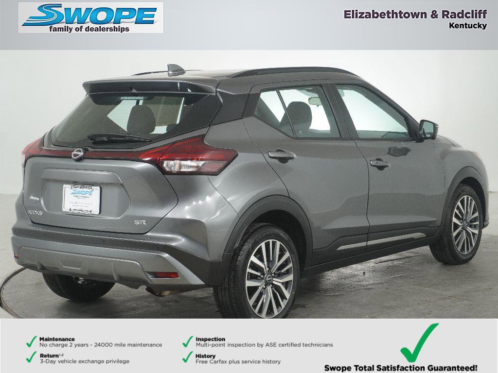 Used 2024 Nissan Kicks SR image 4