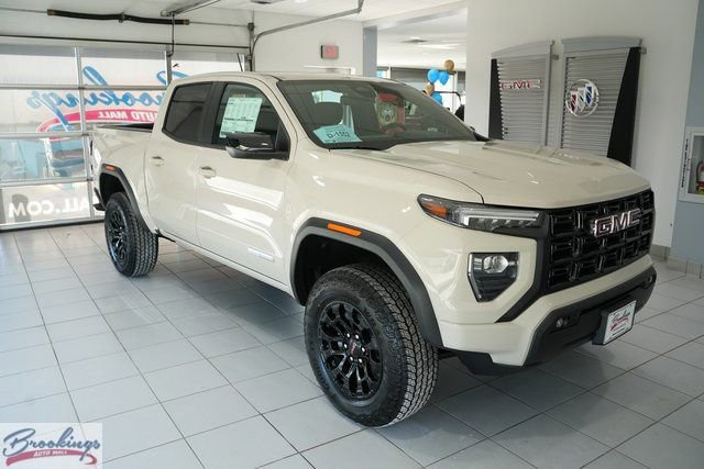 New 2026 GMC Canyon Elevation w/ Convenience Package image 1