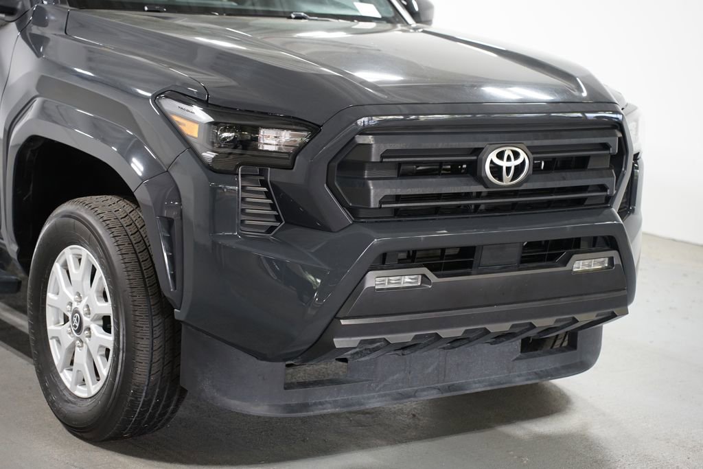 Certified 2024 Toyota Tacoma SR5 image 4