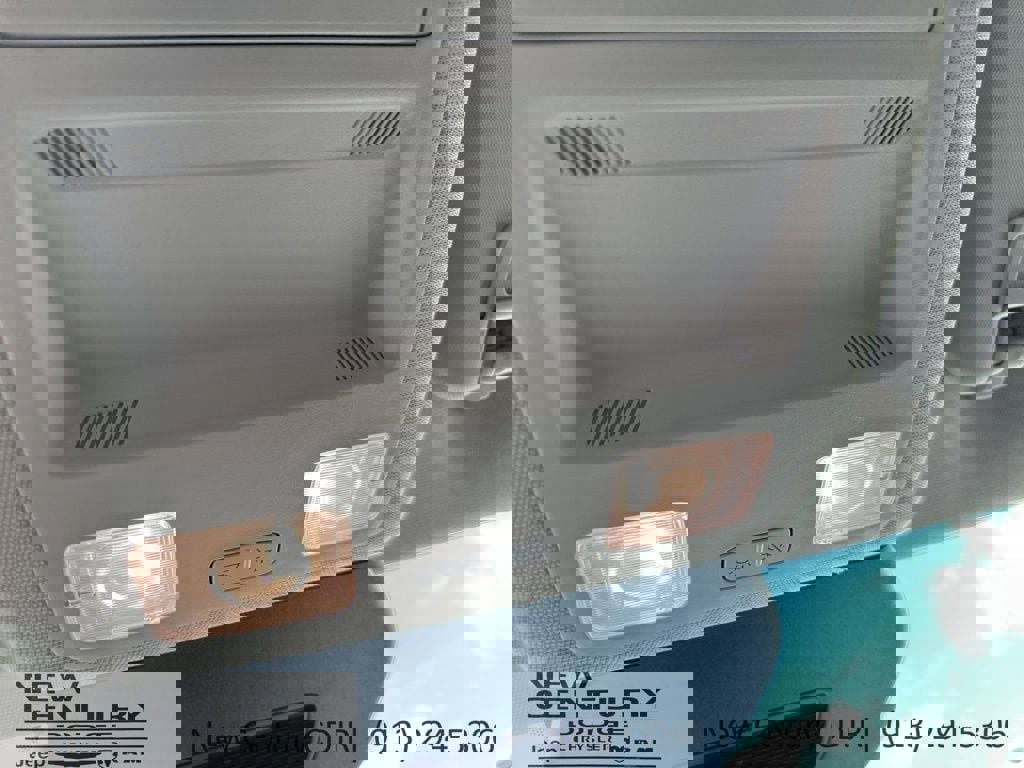 Used 2020 Ford Escape S AWD/4WD image 21