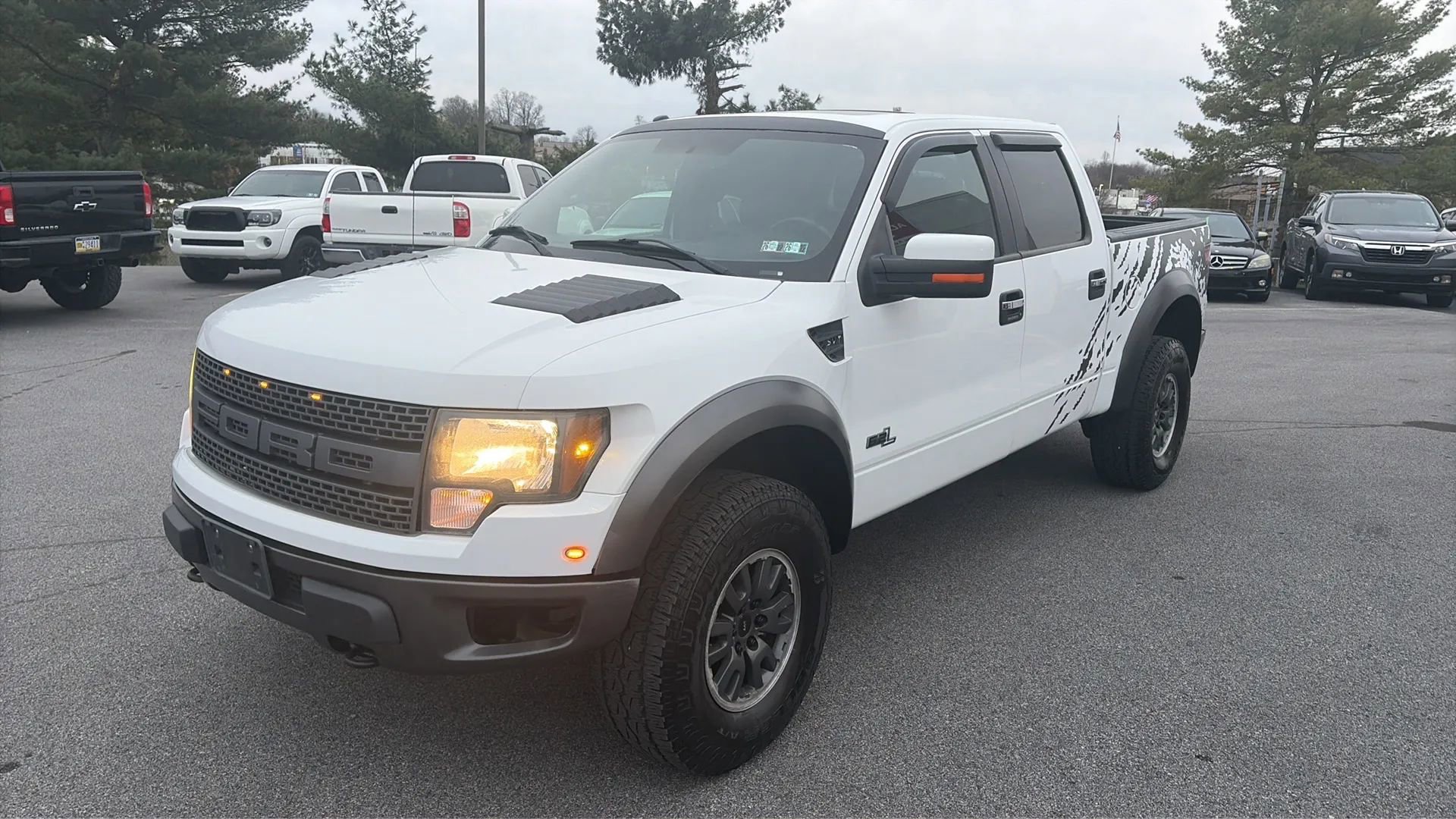 Used 2011 Ford F150 Raptor w/ Raptor Luxury Pkg image 22