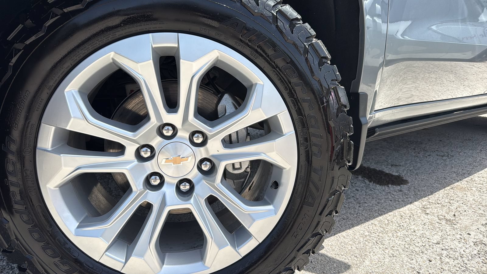 Used 2026 Chevrolet Silverado 1500 LTZ AWD/4WD image 30