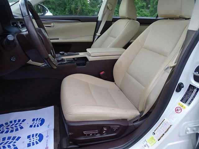 Used 2018 Lexus ES 350 w/ Premier Package image 24