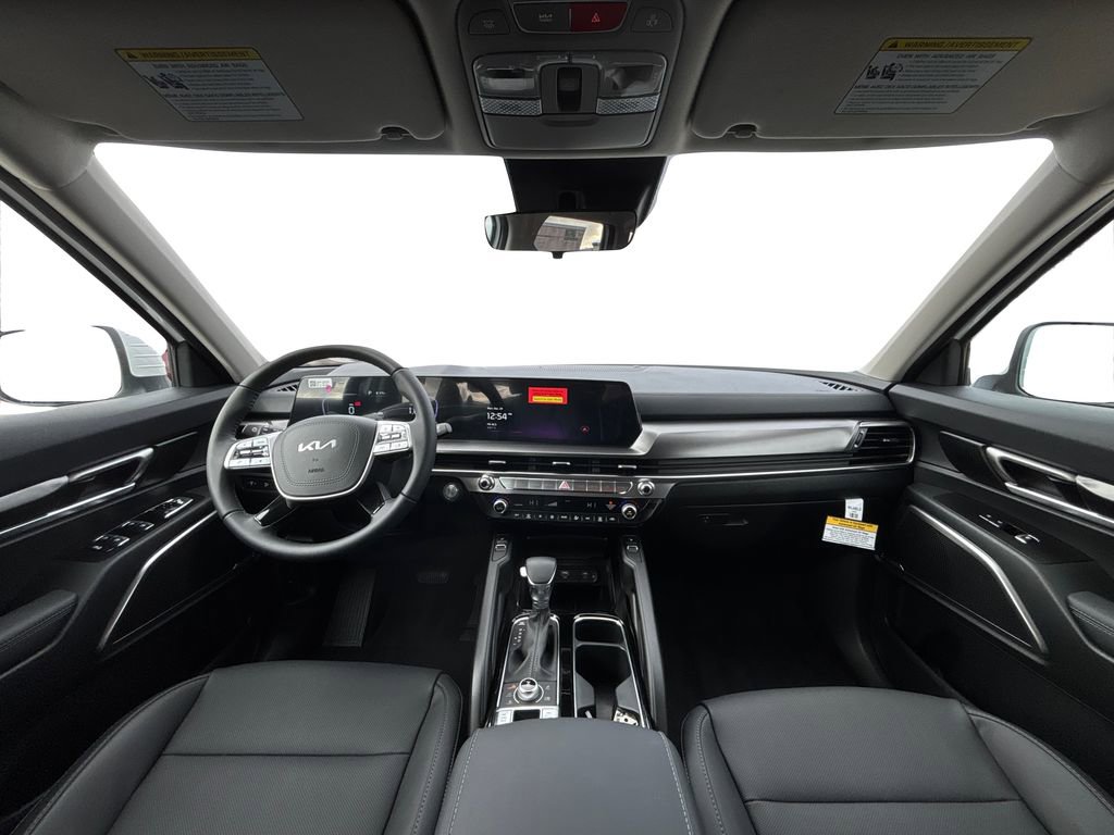 New 2025 Kia Telluride S image 9