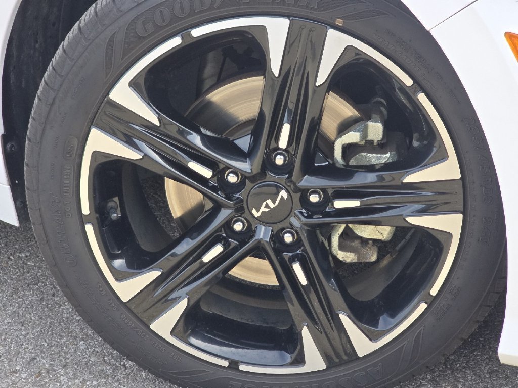 Used 2023 Kia K5 GT-Line AWD/4WD image 10