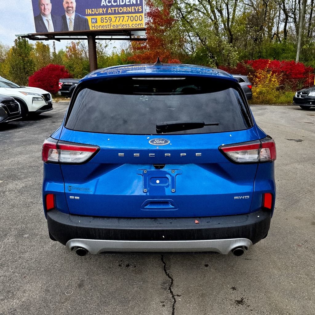Used 2020 Ford Escape SE image 36